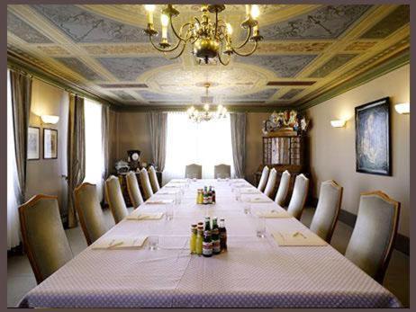 Hotel Brielhof Гехінґен Екстер'єр фото